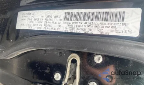 2016 Ram 1500 St z USA, uszkodzony, nr VIN 1C6RR7KT0GS103504